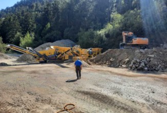 Baggerarbeiten, Aussengestaltung, Baustelle